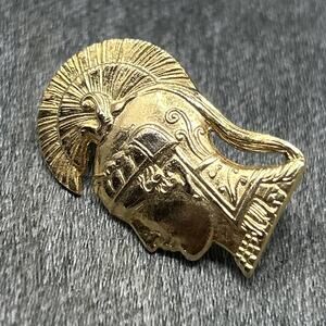 Vintage Vietnam Era US Army Womens Army Corps WAC Officer Insignia Gold Tone